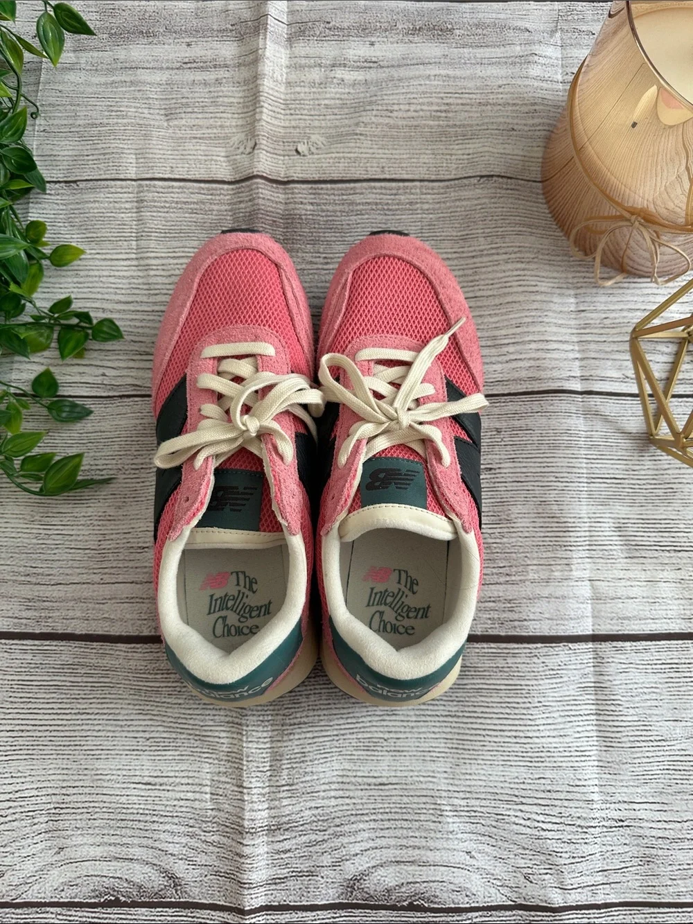 New Balance real Pink and phantom Low-Top Sneakers